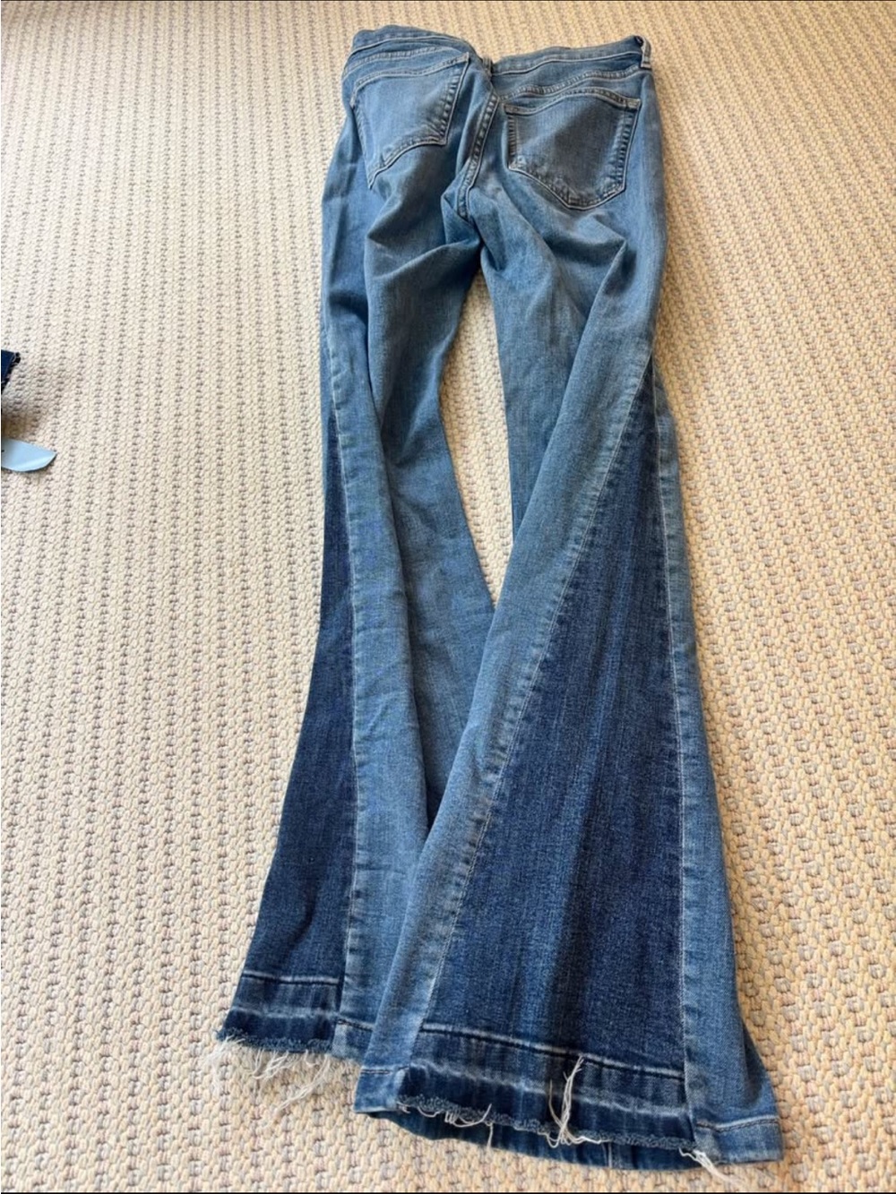 GAP Two-Tone Blue Flare Jeans with Frayed Hem 70s flare high rise denim 28 waist